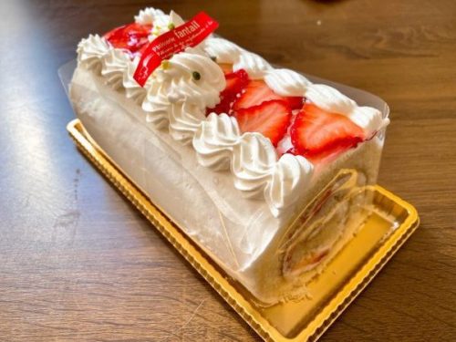 Fantailさんのケーキ エンゼル不動産ブログ