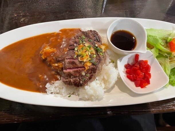 ステーキカレー