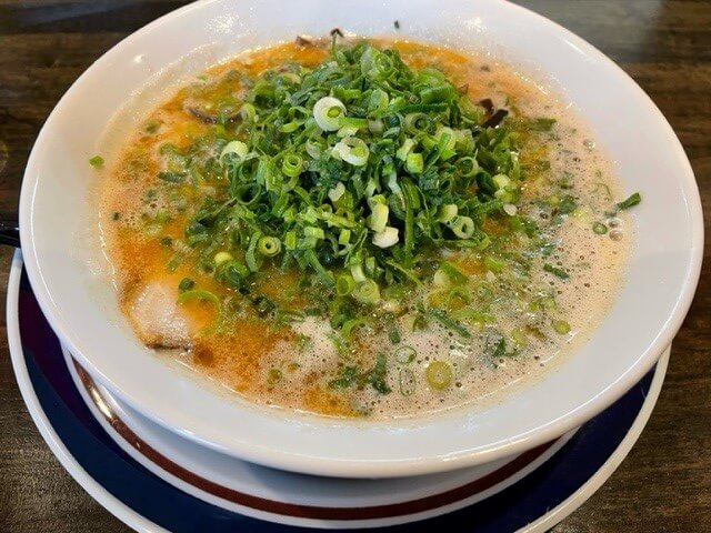 赤辛ラーメン+ネギ増し