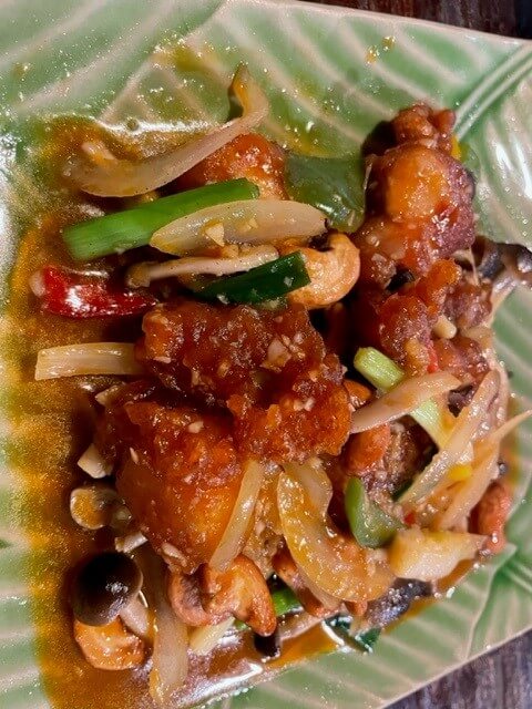 鶏肉とカシューナッツ