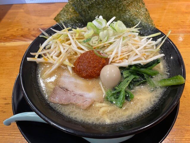 家系辛豚骨ラーメンの味噌