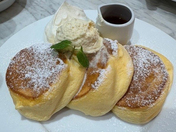 スフレパンケーキ