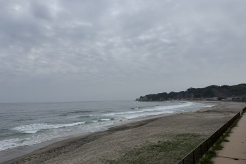 暖かくて海岸沿いを歩くと気持ちがいいです♪<br />
~部原海岸より~