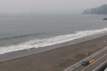 くもり<br />
陽が差してきました。<br />
湯河原ライブカメラより